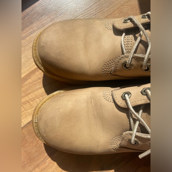 Women's Timberland Premium 6-Inch Waterproof Boot Size 8 - Picture 5 of 13